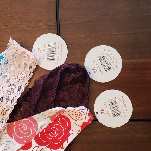NWT Women's Splendies Thong Underwear (3 pairs) - Picture 5 of 5